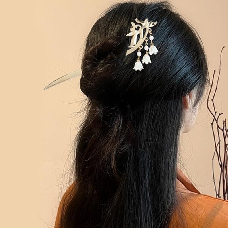 Lawie 10 Pack Retro Gold Metal Long Hair Sticks Pins with Pearl Jade Dangles Tassels Pendants Chinese Hanfu Asian Flower Butterfly Hair Chopsticks Hair Picks Bun Forks Holders Hairpins for Women Girls