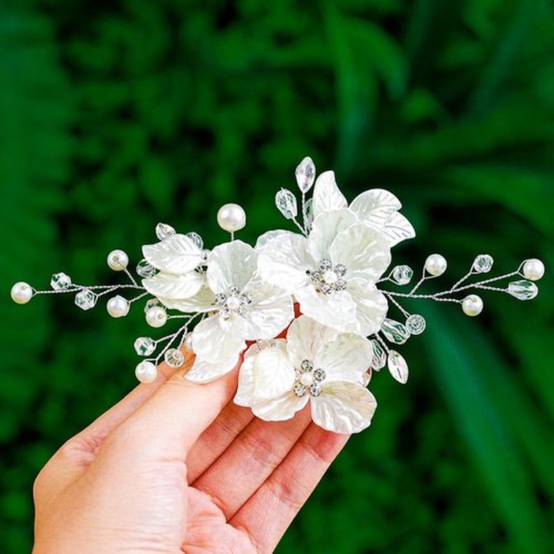 Foyte Bridal Flower Hair Clip White Flower Hair Comb Rhinestone Floral Hairpin Crystal Pearl Hairpieces for Women and Brides