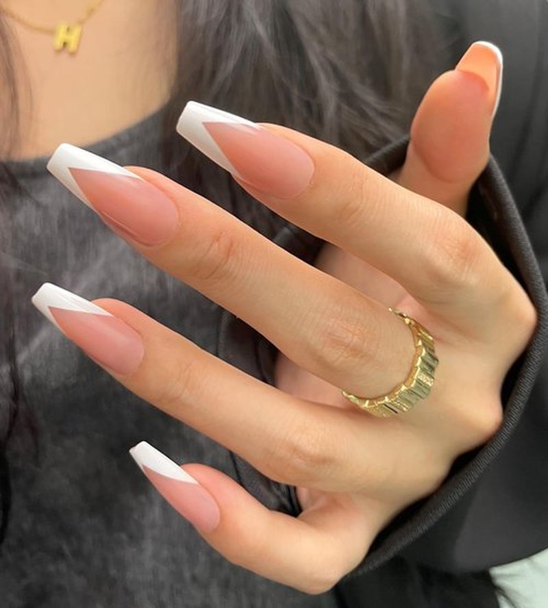Artquee V French Tip Press on Nails Long Pink White Coffin Fake Nails Tips Glossy Full Cover Acrylic Nail Artificial Nail Art Reusable Stick on Nails Kit for Women - 30 Pcs in 15 Sizes