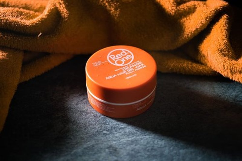 Redone Hair Styling Wax Orange 150ml | Ultra Hold Gel Wax for Men & Women | Melon Scent | High Shine, Non-Sticky Edge Control Wax | Long Lasting Professional Hair Styling Wax with Maximum Control