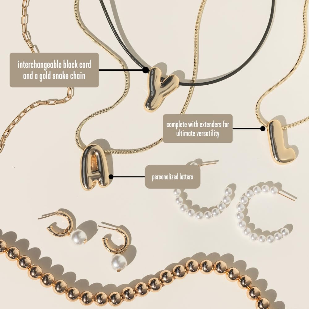 Leo & Luca Balloon Initial Necklace - Bubble Letter Gold Necklace - Personalized Gift - Gold Plated Trendy Alphabet Pendant - Letter 'P'