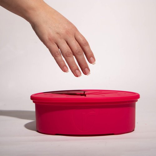 Revel Nail Swift Soak Nail Polish Remover Bowl – Acetone Soak Off Bowl for Gel Polish, Dip Powder & Acrylic Nails – Reusable Nail Soaking Manicure Bowl with Silicone Bristles