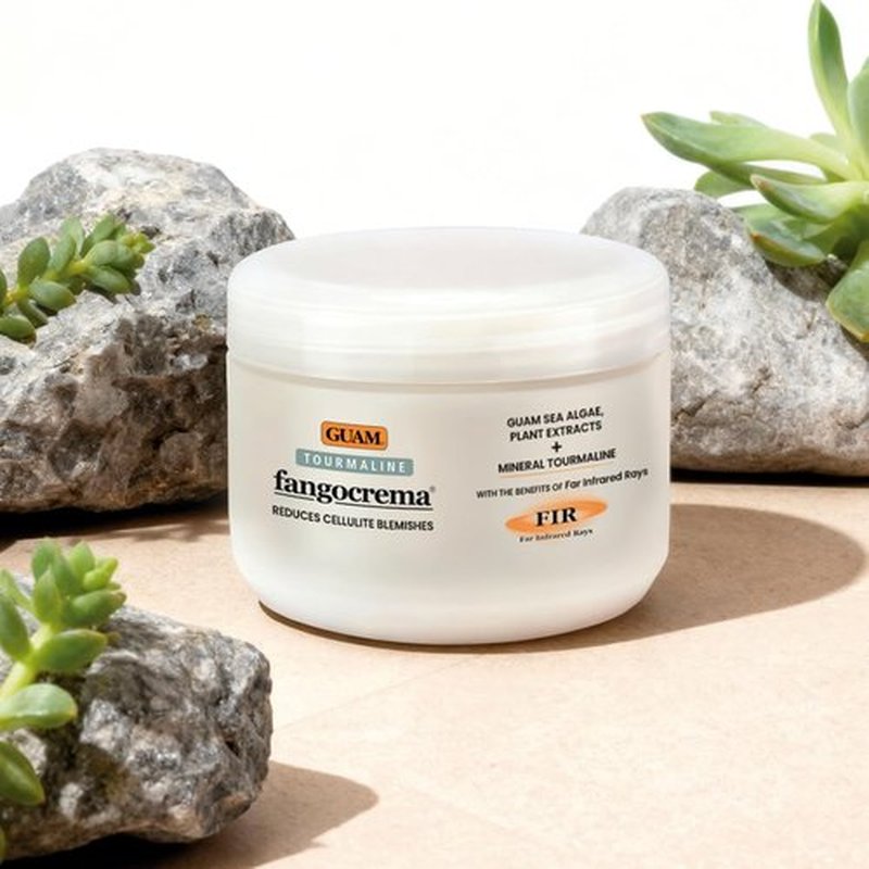 GUAM Fangocrema Anti-Cellulite Cream - Seaweed & Tourmaline FIR for Skin Tightening | Hot Gel with Caffeine (10.5 Oz)