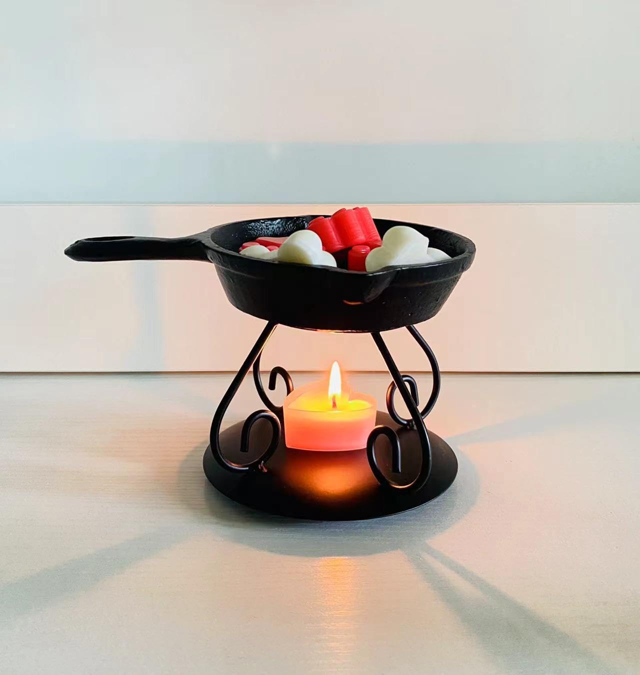 B CENTERBRIDGE Wax Melter Mini Cast Iron Skillet with Warmer and Trivet Wax Pot Black Tea Lights Halloween Harvest Thanksgiving Decorations Gifts