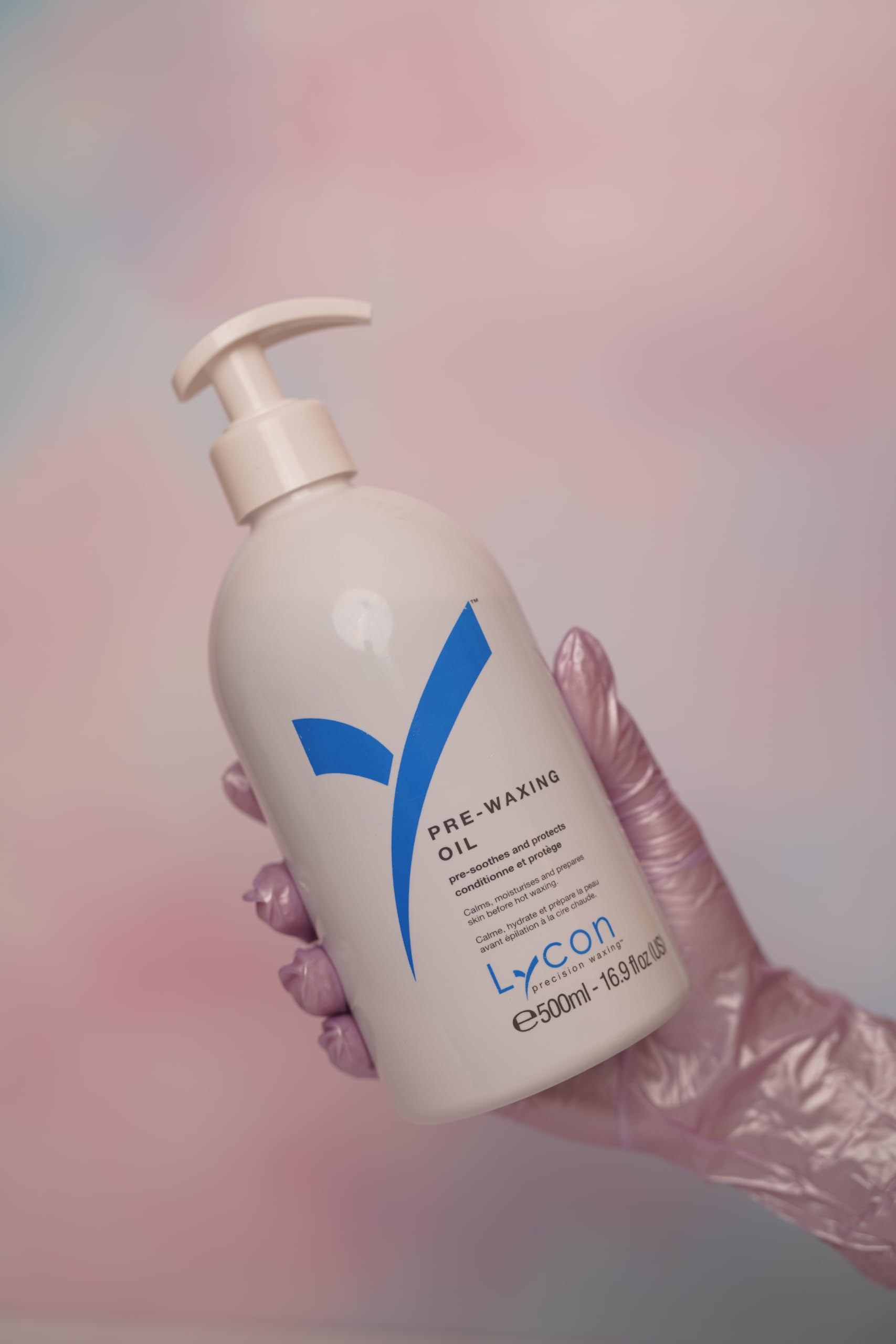 Lycon Pre-Wax Body Oil, Waxing Prep, Soothing, Made with Apricot Kernel Oil, Jasmine, and Chamomile, Pre-Wax for Home and Salon Use, 500ml