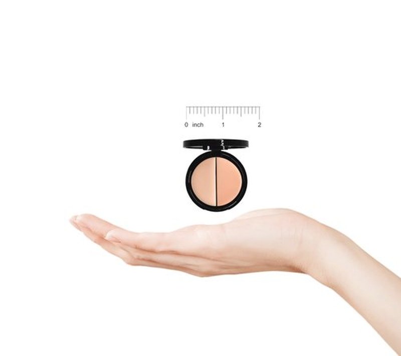 EVE PEARL Dual Salmon Concealer Full Coverage Under Eye Concealer Smooth Skin Treatment Brighten Makeup Hydrate Skincare (Light)