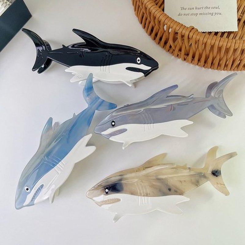 OMG Decor Novelty Big White Shark Hair Clip,Acetate Hair Claw,Small Hair Clips for Women,Grey