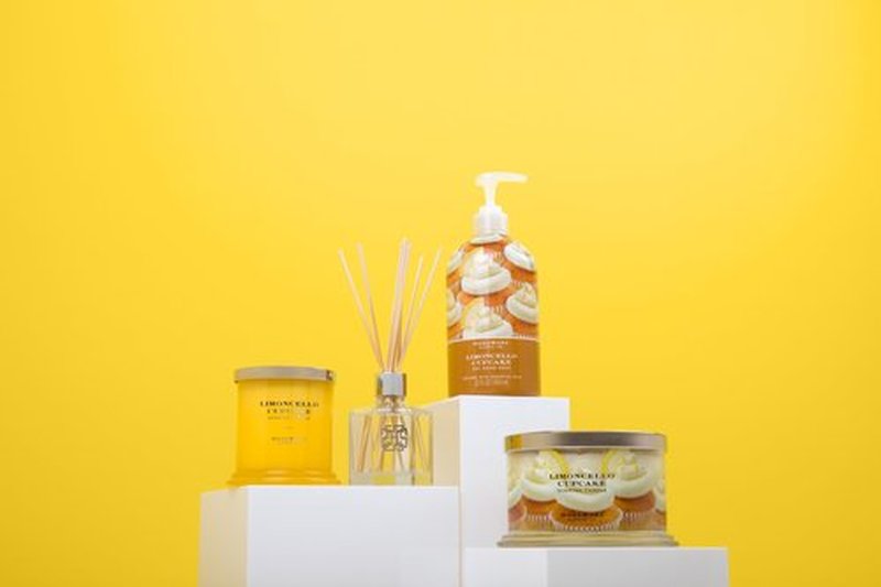 Homeworx by SLATKIN + CO. 22 fl oz. Hand Soap- Limoncello Cupcake