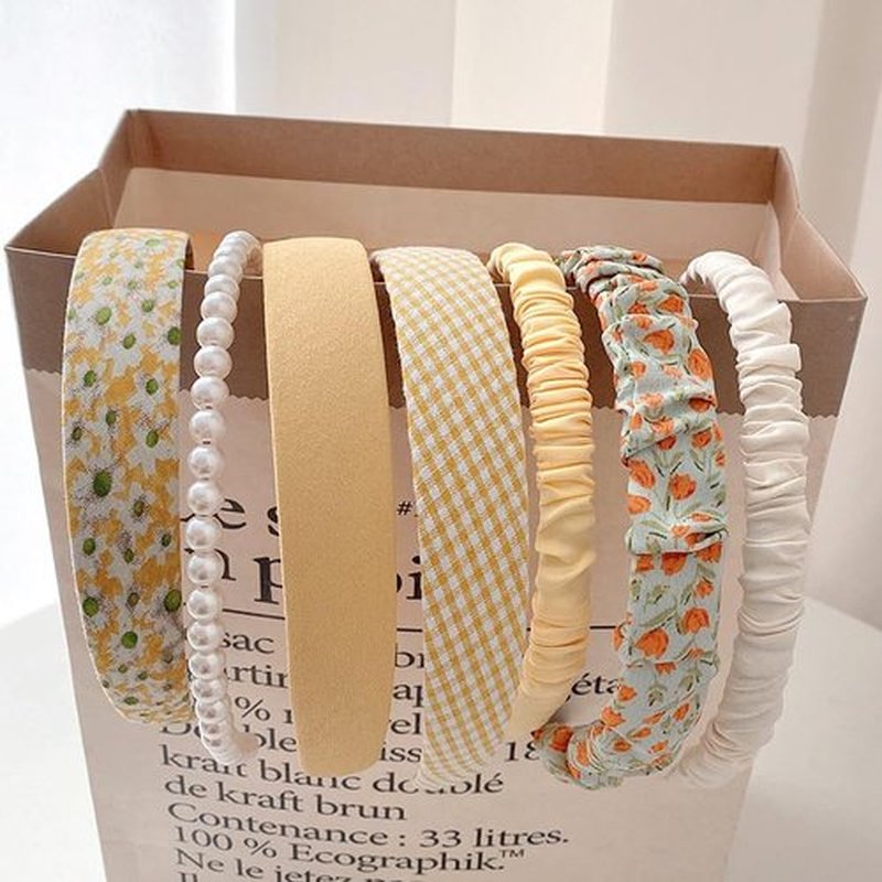 Agirlvct Cute Headbands for Women,Non Slip Flower Headband,Fashion Pearl Headbands,Twisted Headband,Different Designs White Solid Head Bands Set Hair Accessories Gift for Girls Kids(7 Pack Yellow)