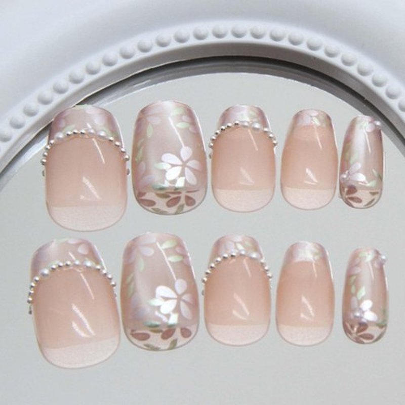 Hkanlre Flower Fake Nails Tips Pearl French Press on Nails Full Cover Square False Medium Nails for Women 24PCS