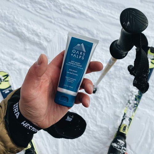 Oars + Alps Dry Hand Repair Cream, Made with Shea Butter, Dermatologist Tested, TSA Friendly, 2 Fl Oz