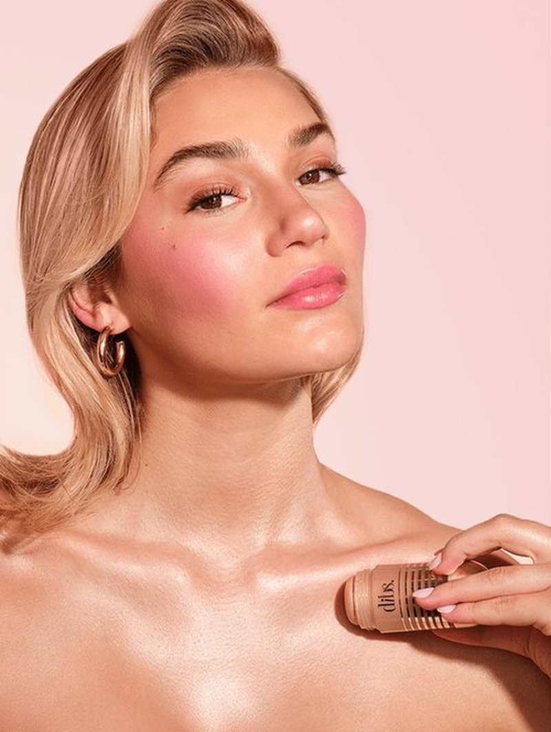 DIBS Status Stick Highlighter - Versatile Face and Body Glow, 1.3 Oz | High Road Highlight