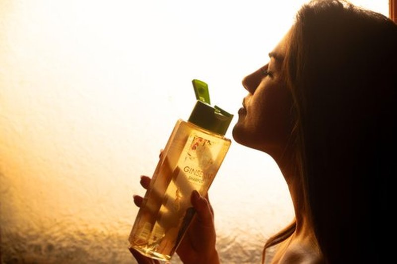 Ginsenat Organic Herbal Shampoo, 520ml, with Ginseng and Aloe Vera
