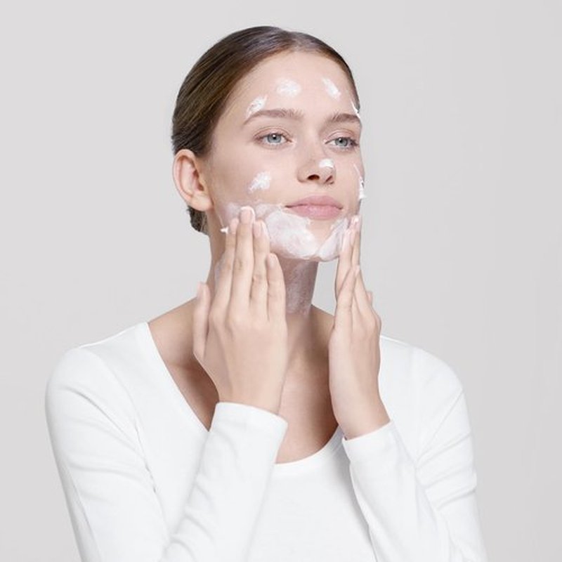 Institut Esthederm - Double Deep Cleansing Routine - Gentle Deep Pore Cleanser 75 mL, Lightening Buffing Mask 75 mL, Cellular Water Cream 10 mL - Deeply Cleanse & Gently Exfoliate