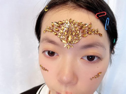 face jewels for makeup Festival Wedding Face Gems Temporary Tattoos mermaid halloween Bindi Fusion Headpiece Body Jewellery bindi face jewel(Topaz gold/SR16)