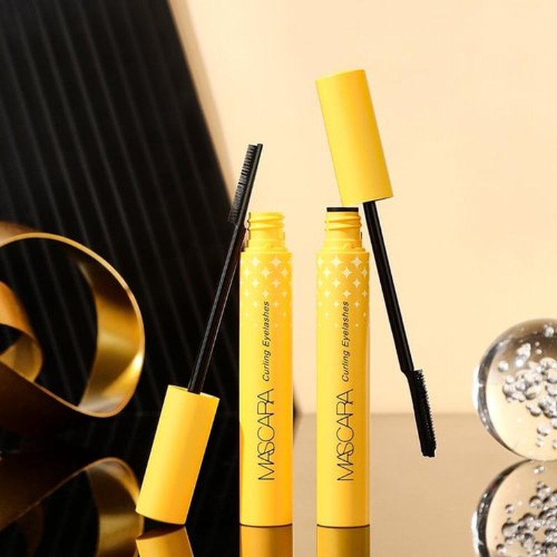 Regine Switzerland Waterproof Mascara - Black, No Clumping, Long-Lasting Volume & Length, Comb Brush