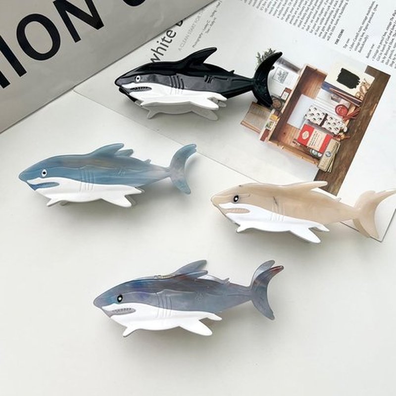 OMG Decor Novelty Big White Shark Hair Clip,Acetate Hair Claw,Small Hair Clips for Women,Grey