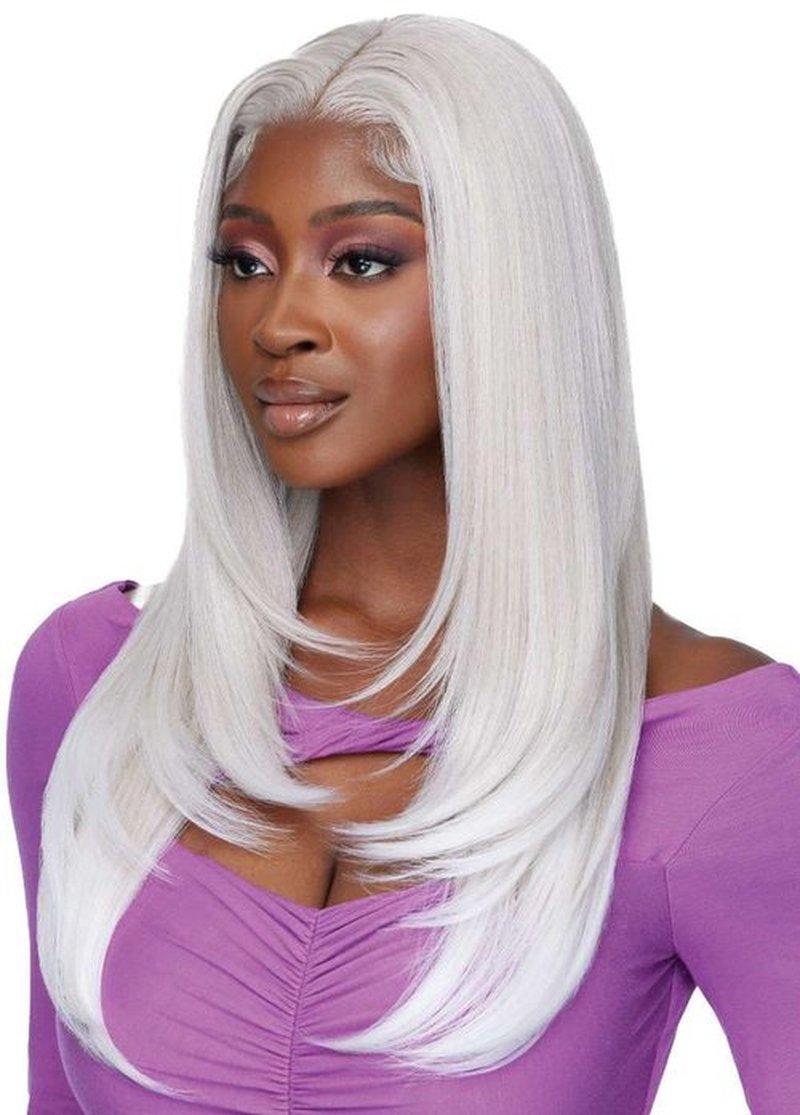 Outre Lace Front Wig - Perfect Hair Line 13X4 - Swoop Series - Swoop 1 (SWISS BROWN)