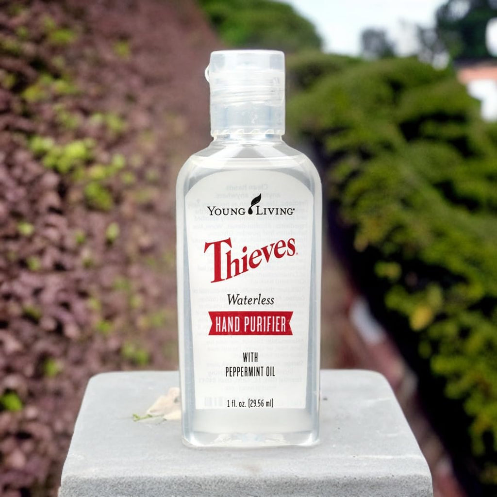Young Living Thieves Waterless Hand Purifier with Peppermint Oil - Effective cleanser for the Whole Family - Promotes Good Hygiene with Soft Hands - 1oz x 6 Pack