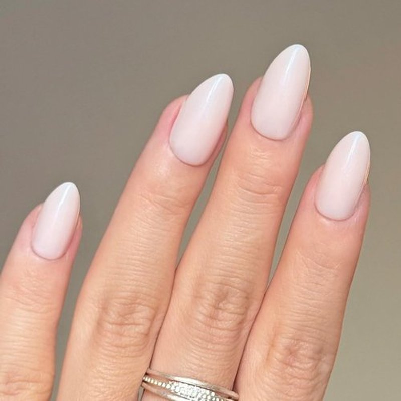 Fomkrio Solid Pink Shimmer Short Press On Nails Almond Acrylic Daily Minimalism Spring Summer Fake False Nails for Women Girls, 15 Sizes - 30Pcs Manicure Nail Kit