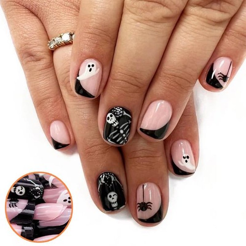 96PCS Halloween Short Press on Nails, Black White French Tips Fake Nails Glossy Square False Nails Ghost Skull Skeleton Spider Halloween Artificial Acrylic Nails for Women Home Salon DIY Nail Art