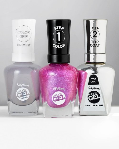 Sally Hansen Miracle Gel™, Rain-Glow, Long Lasting, Gel-Like Formula, No UV Lamp Needed, Pink Nail Polish