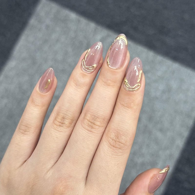 XZMeiLun Pink Cat Eye Press on Nails Short Almond, Acrylic Fake Nails with 3D French Tip Gold Line Design, Reusable Glue-On Stick for Cute Pink Nails for Women