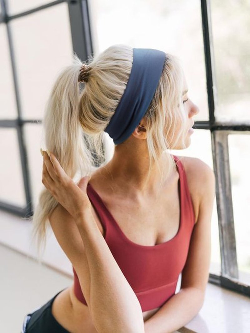 DRESHOW 16 Pcs Sports Headbands for Women Non-Slip Stretchy Fashion HairBand Curly Hair Headband Soft Hair Accessories for Daily Wear Workout Yoga Running