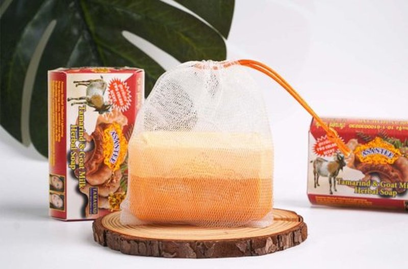 ASANTEE TAMARIND & GOAT MILK HERBAL SOAP 125 G. (Pack of 1)