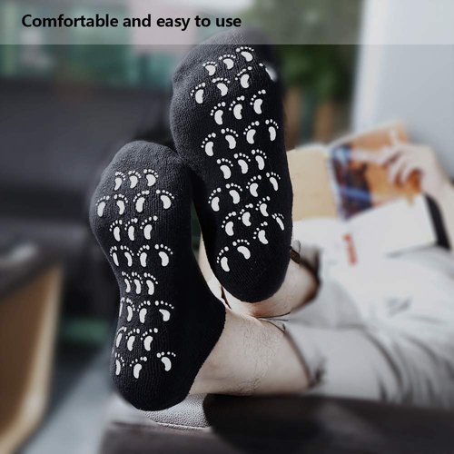 Large Men Moisturizing Gel Socks - 2 Pairs Foot Care Treatment for Dry Cracked Rough Skin - Spa Lotion Socks for Repairing US10-15