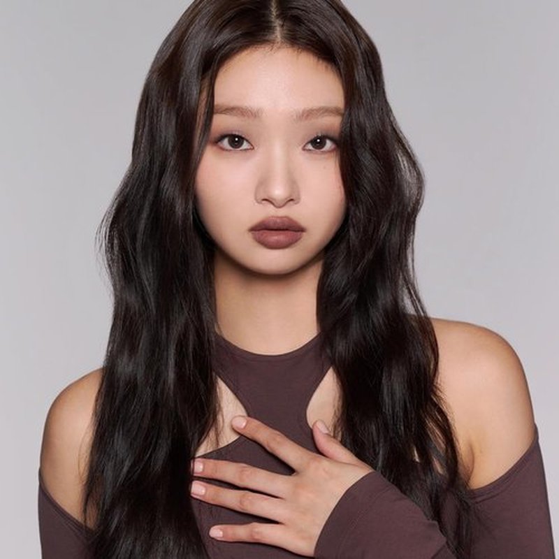 Javin De Seoul Wink Lip Shade Primer - Smudge-Proof, Long-Lasting Base in 01 Pale Beige