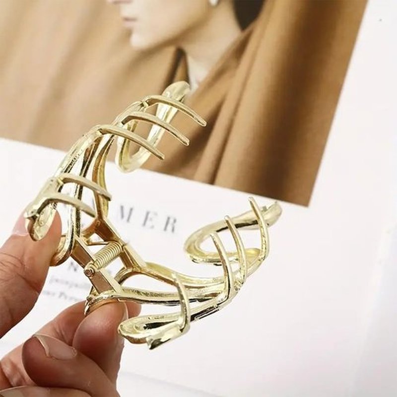 Large Snake Metal Hair Claw Clips - 4.3 Inch Non-Slip Threaded Gold Barrettes for Thick, Shiny Hair - Strong Crab Claws for Women and Girls with Thick Hair