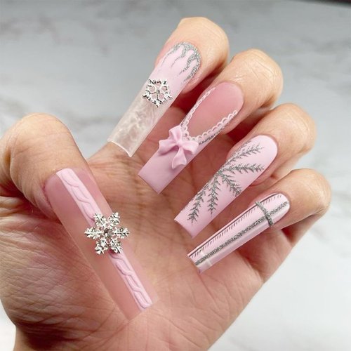 20Pcs Christmas Nail Charms 3D Snowflake Nail Art Charms Alloy Silver Winter Nail Rhinestones Glitter Christmas Nail Gems Diamonds Metallic Snowflake Nail Jewelry for Women DIY Xmas Nails Decoration