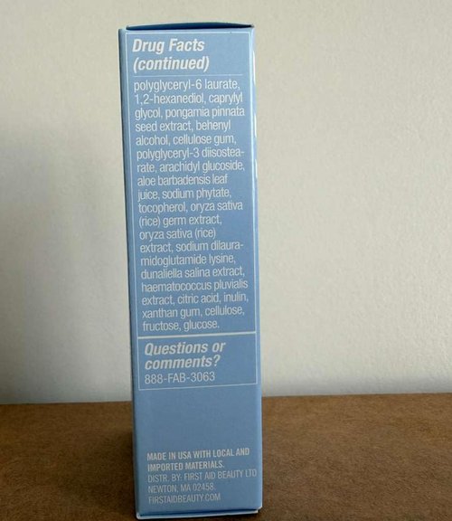 First Aid Beauty - Hydrating Sunscreen Milk with Colloidal Oatmeal, Broad Spectrum SPF 45, Non-comedogenic SPF Formula Helps Nourish Skin with Organic UV Filters & Glycerin, 24-hour Hydration, 1.7 oz
