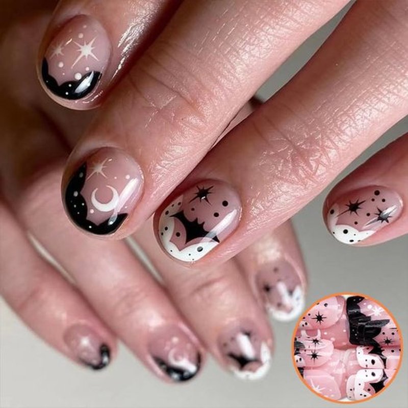 96PCS Halloween Short Press on Nails, Black White French Tips Fake Nails Glossy Square False Nails Ghost Skull Skeleton Spider Halloween Artificial Acrylic Nails for Women Home Salon DIY Nail Art