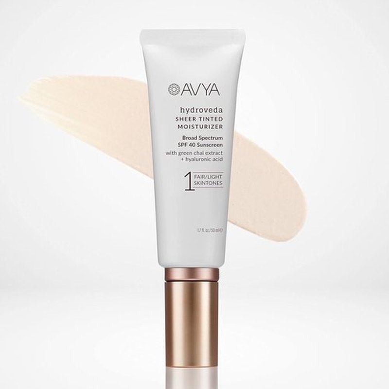 AVYA SPF 40 Sheer Tinted Moisturizer - Hydrating Hyaluronic Acid & Green Chai for Brighter Skin | Fair & Light Shade (1.7oz/50ml)
