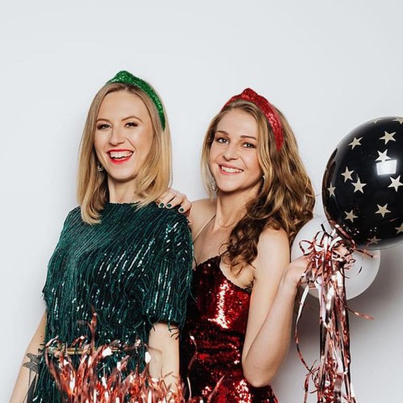 Huachi Christmas Headbands for Women Girls Top Knot Headband Sparkly Sequin Knotted Head Bands for Women’s Hair Accessories Holiday Red Green Hairbands Turban Christmas Gifts