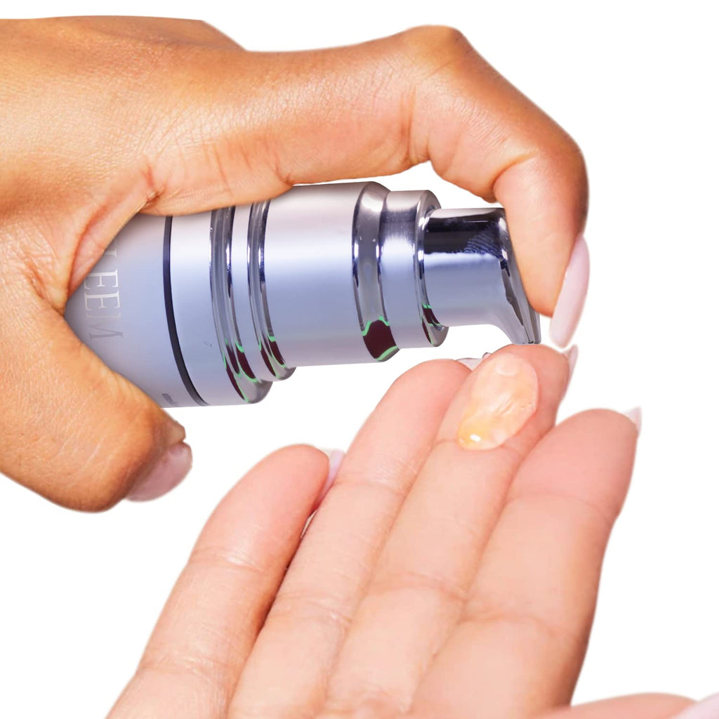 Kleem Retinol Serum 2.5% for Face Anti-Aging Serum with Hyaluronic Acid to Minimize Wrinkles. Improves Sun Damaged Skin and Fades Dark Spots - Vitamin A Serum - Dermatologist Tested (1oz)