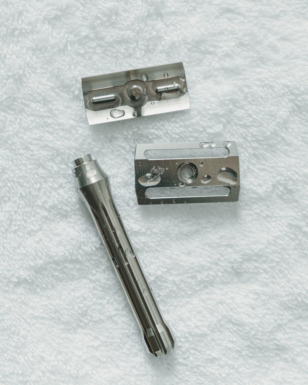 Blackbird Double-Edge Safety Razor | Machined Stainless Steel
