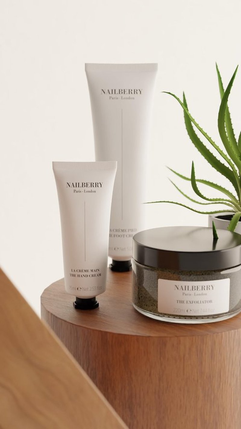 Age-Defying Hand Cream | Lightweight & Fast-Absorbing Hand Lotion | Skin-Identical Ceramides for Moisture Barrier | Shea Butter & Macadamia Oil for Nourishment | Vegan & Cruelty-Free | 50 ml