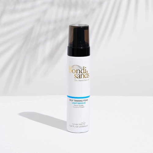 Bondi Sands Self Tanning Foam - Light/Medium Sunless Tan + Reusable Application Mitt | Flawless Finish