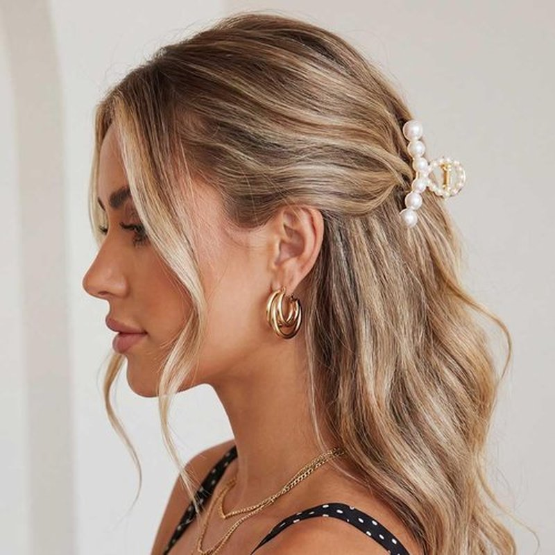 BARTOSI Pearl Hair Claw Clips Gold Sparkly Crystal Claw Clips Cute Mini Hair Catch Barrettes Styling Hair Accessories for Women and Girls (Pack of 2)