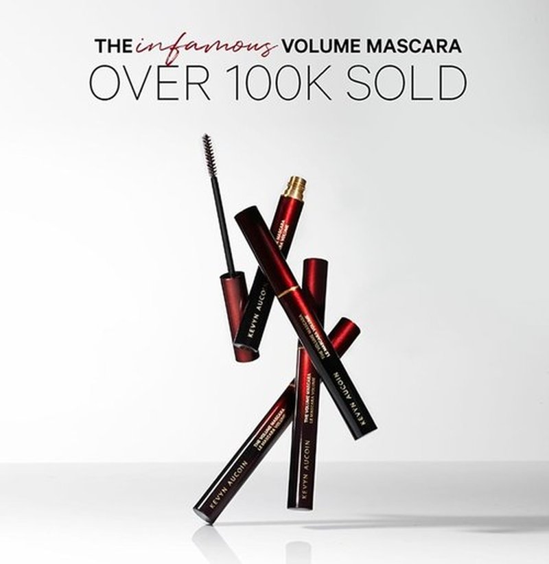 Kevyn Aucoin Volume Mascara - Precision Detail Brush for Clump-Free, Long-Wearing Lashes in Black