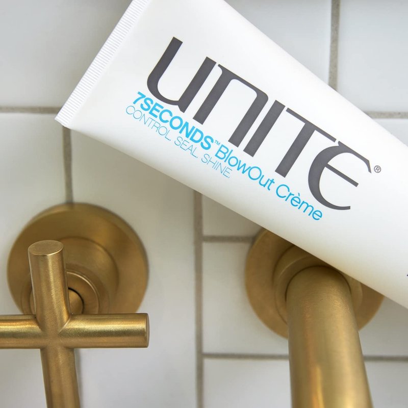 UNITE Hair – 7SECONDS BlowOut Crème – Lightweight Frizz Control & Humidity Protection – 7 Fl Oz