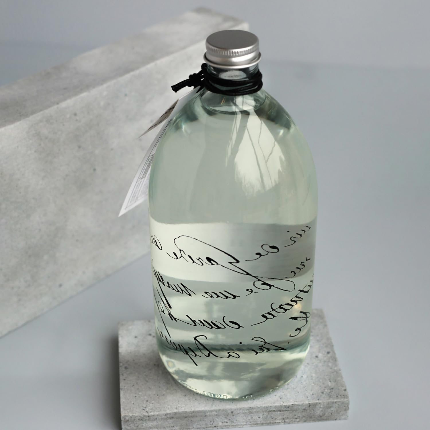 Archive Bubble Bath for Adults, 33.8 fl. oz., Fragranced Blend of Natural Oils, Refined Luxury Hydrating Liquid Bath Soap