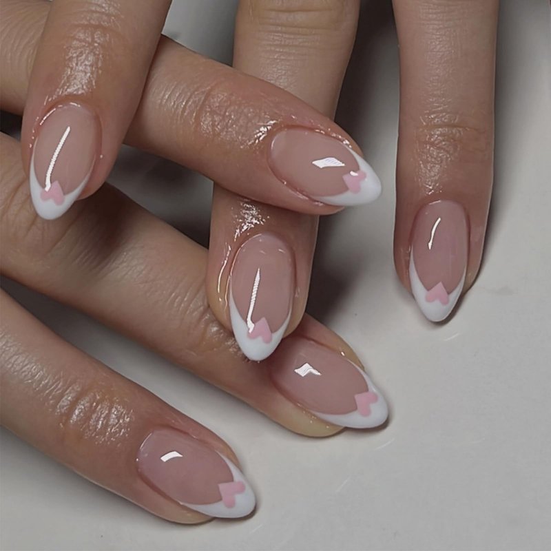White French Tip Press on Nails Short Almond NEWSPIED Valentines Fake Nails with Pink Heart Designs French Tip False Nail Valentine Heart Nails Press ons Reusable Glossy Acrylic Nail for Women 24 Pcs