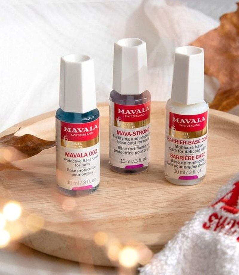 MAVALA Base Coat, Barrier for Sensitive, Delicate, and Dry Nails | Prevents Dehydration, Splitting and Breaking | Keratin, Calcium, and Silk Amino Acids Complex, 0.3 Fl Oz