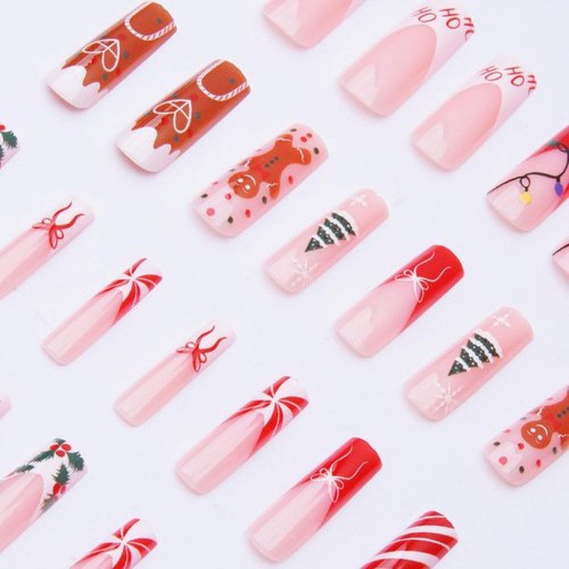 Christmas Press on Nails Long Square Fake Nails French Tip False Nails with Xmas Tree Lights Candy Holly Designs Winter Acrylic Nail Cute Gingerbread Man Glue on Nails for Women Holiday Manicure 24Pcs