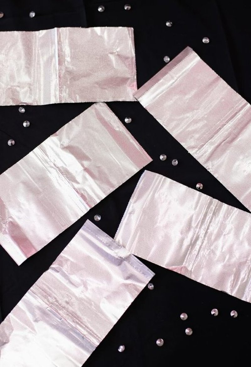 Blush Essentials Hair Salon Pop Up Foils, Aluminum Foil 5"x10.75", 500 Sheets - Diamond Texture Pre-Cut Aluminum Foil Sheets for Highlighting & Balayage - Tin Foil for Professional Stylists