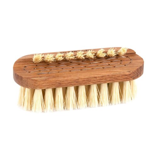 Iris Hantverk Nail Brush in Oak
